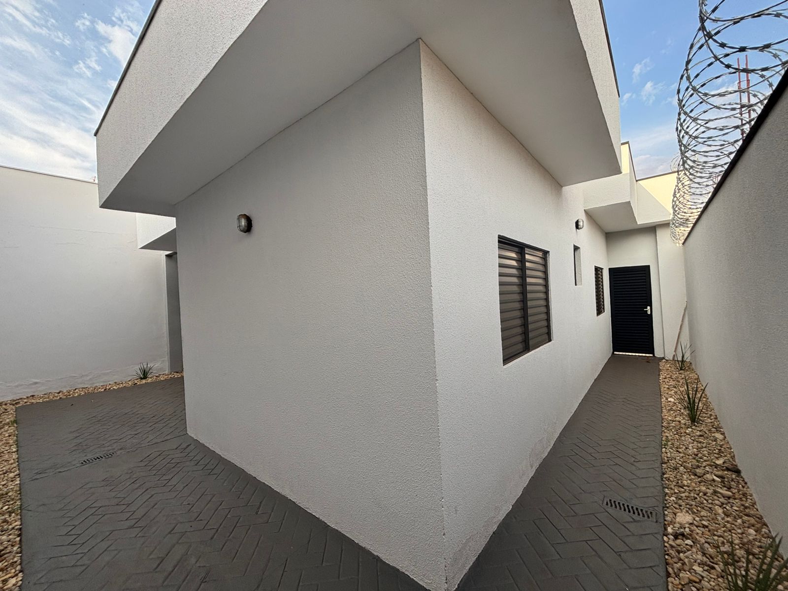 CASA À VENDA - JARDIM FORTALEZA - BRODOWSKI-SP
