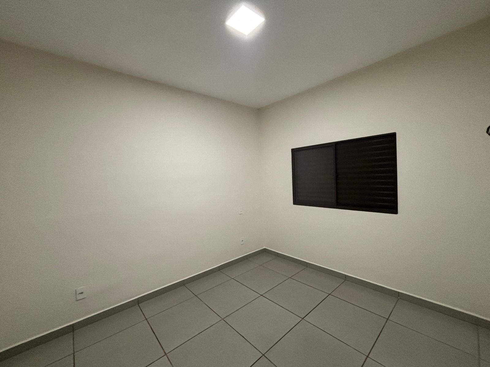 CASA À VENDA - JARDIM FORTALEZA - BRODOWSKI-SP