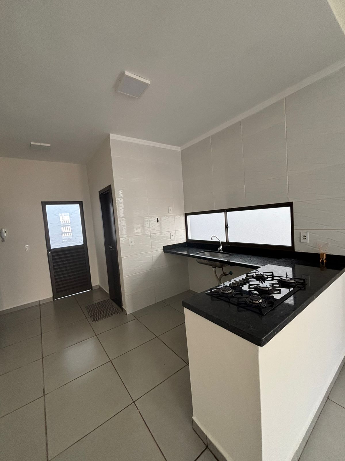 CASA À VENDA - JARDIM FORTALEZA - BRODOWSKI-SP
