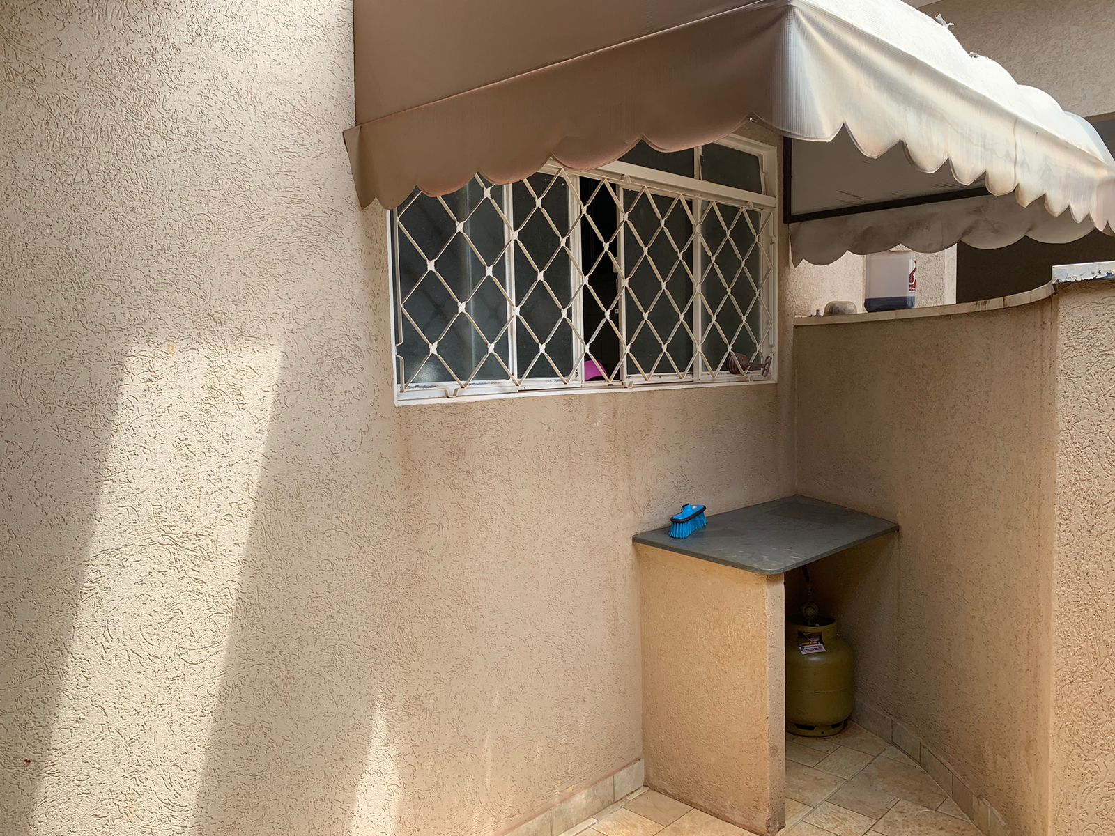 VENDE – CASA 02 DORMITÓRIOS - SAO JORGE - JARDINÓPOLIS/SP