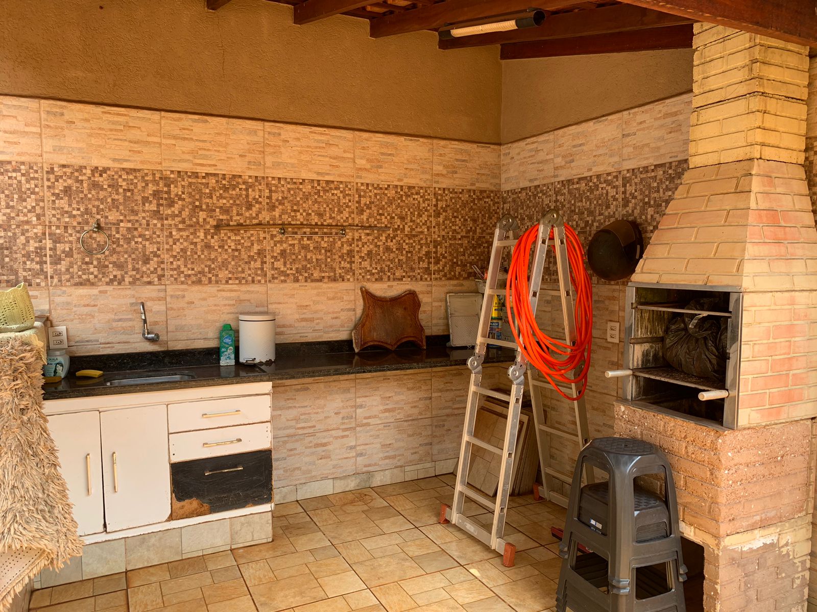 VENDE – CASA 02 DORMITÓRIOS - SAO JORGE - JARDINÓPOLIS/SP