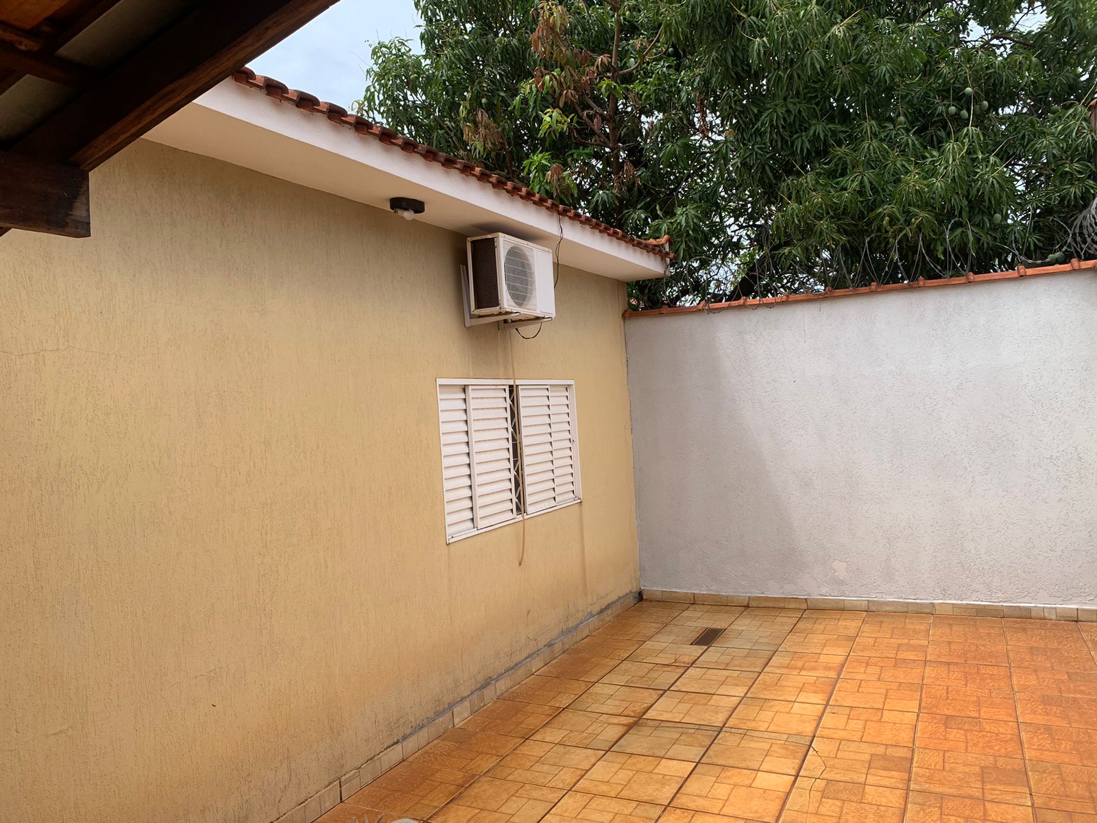 VENDE – CASA 02 DORMITÓRIOS - SAO JORGE - JARDINÓPOLIS/SP