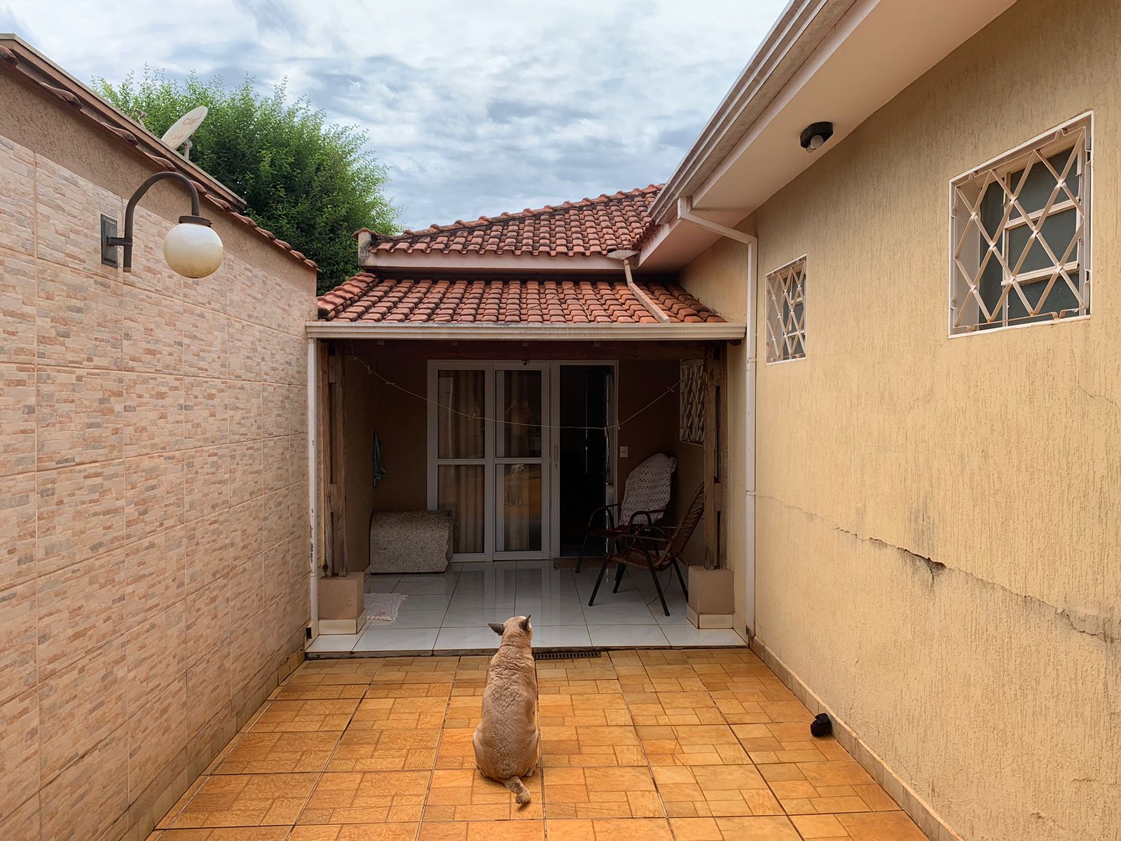 VENDE – CASA 02 DORMITÓRIOS - SAO JORGE - JARDINÓPOLIS/SP