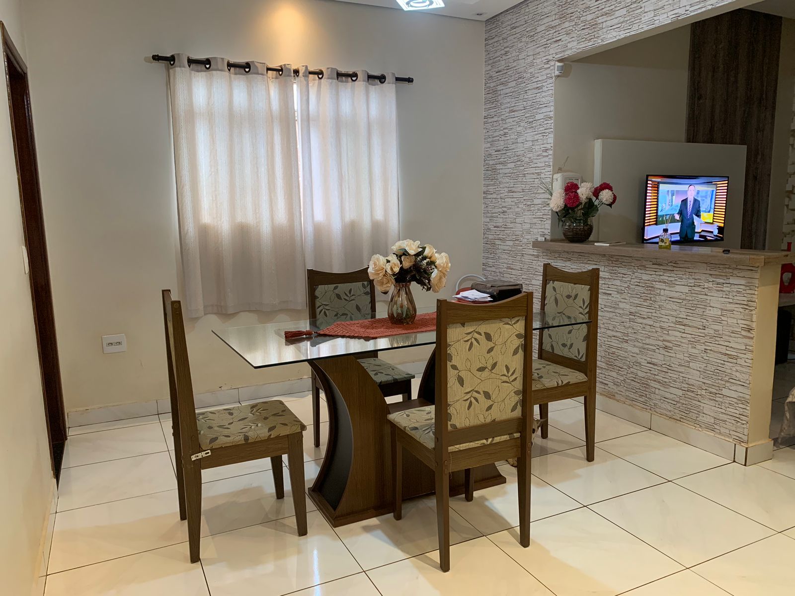 VENDE – CASA 02 DORMITÓRIOS - SAO JORGE - JARDINÓPOLIS/SP