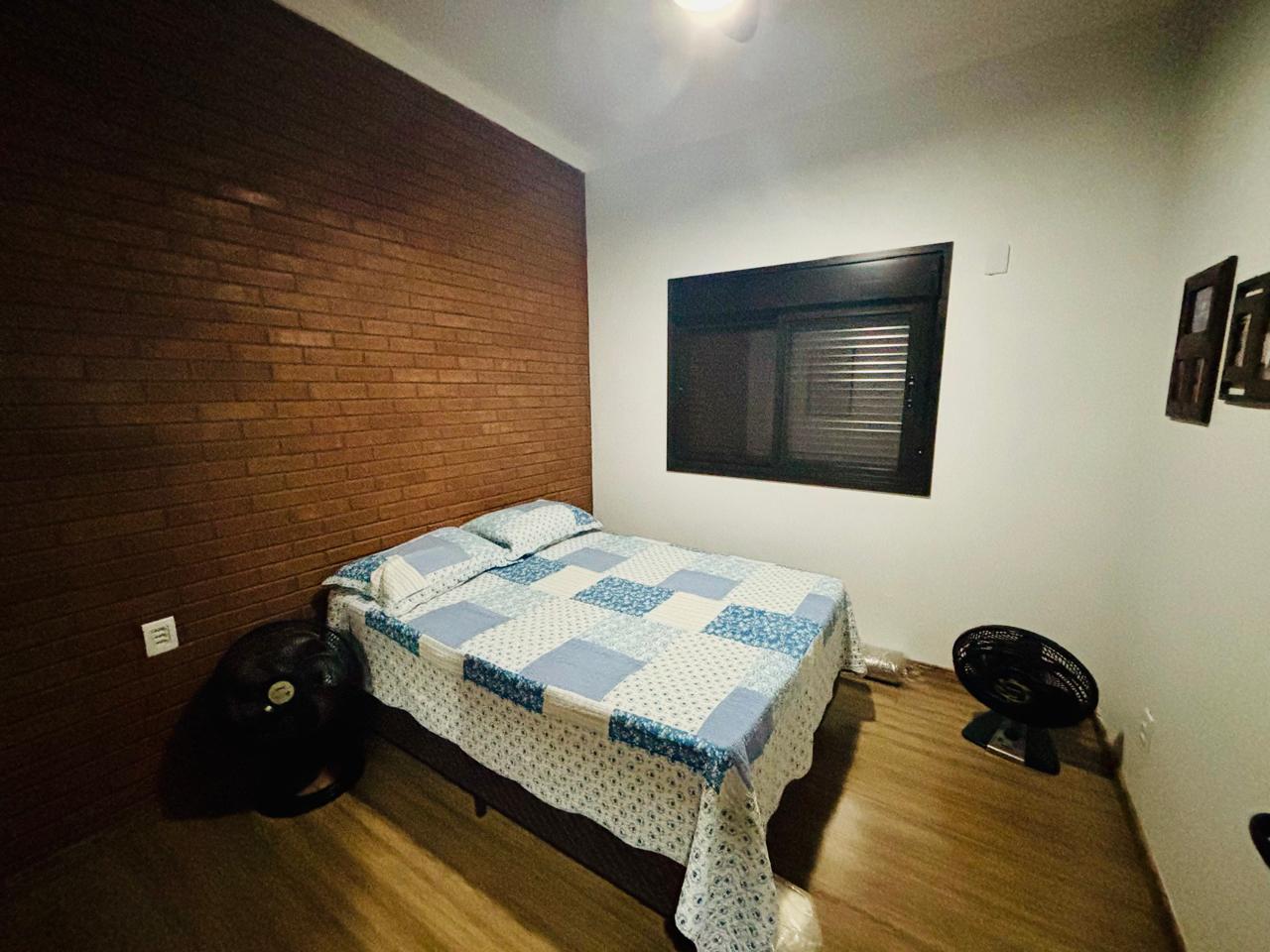VENDE-SE – CASA ALTO PADRÃO - 04 DORMITÓRIOS -  COM PISCINA - JARDIM QUEBEC - BRODOWSKI/SP