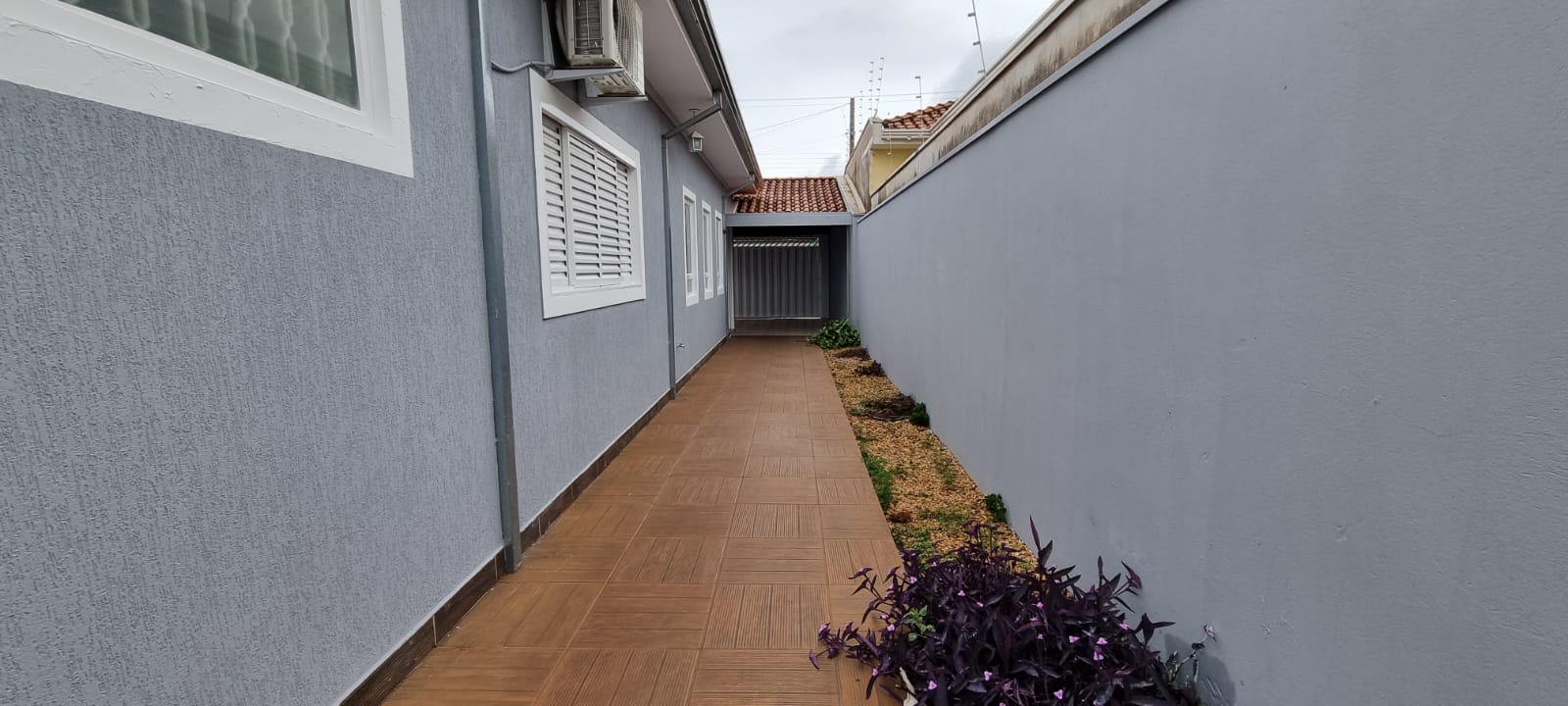 Excelente Casa 03 dormitórios na VILA CRISTAL em Brodowski SP