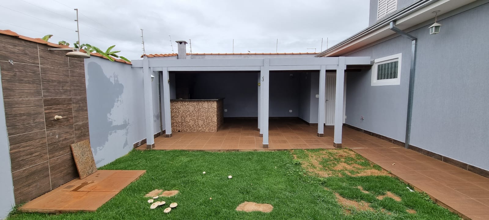 Excelente Casa 03 dormitórios na VILA CRISTAL em Brodowski SP