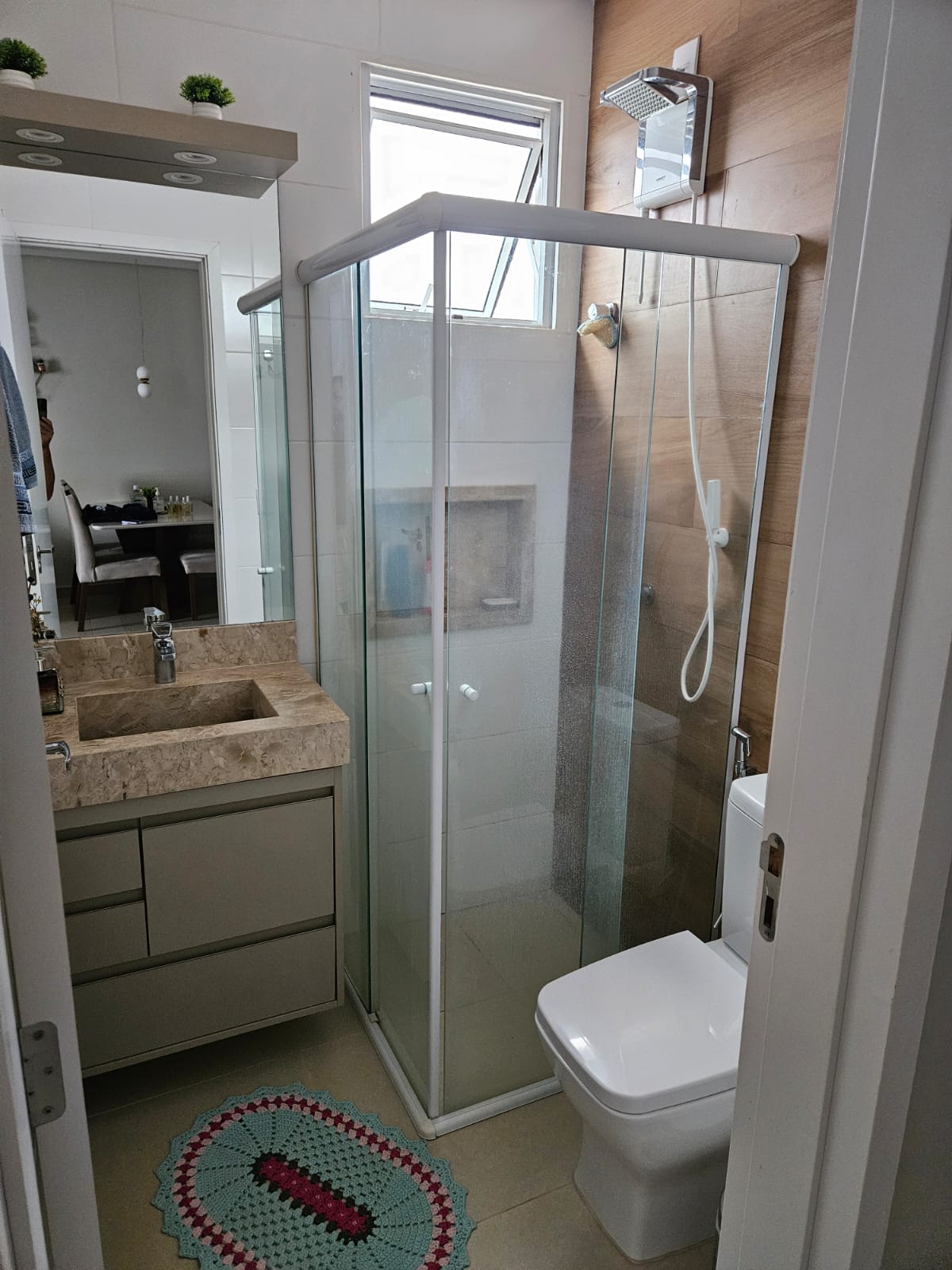 VENDE: LINDA CASA COM 03 DORMITÓRIOS - CONDOMÍNIO AMETISTA - BRODOWSKI-SP: