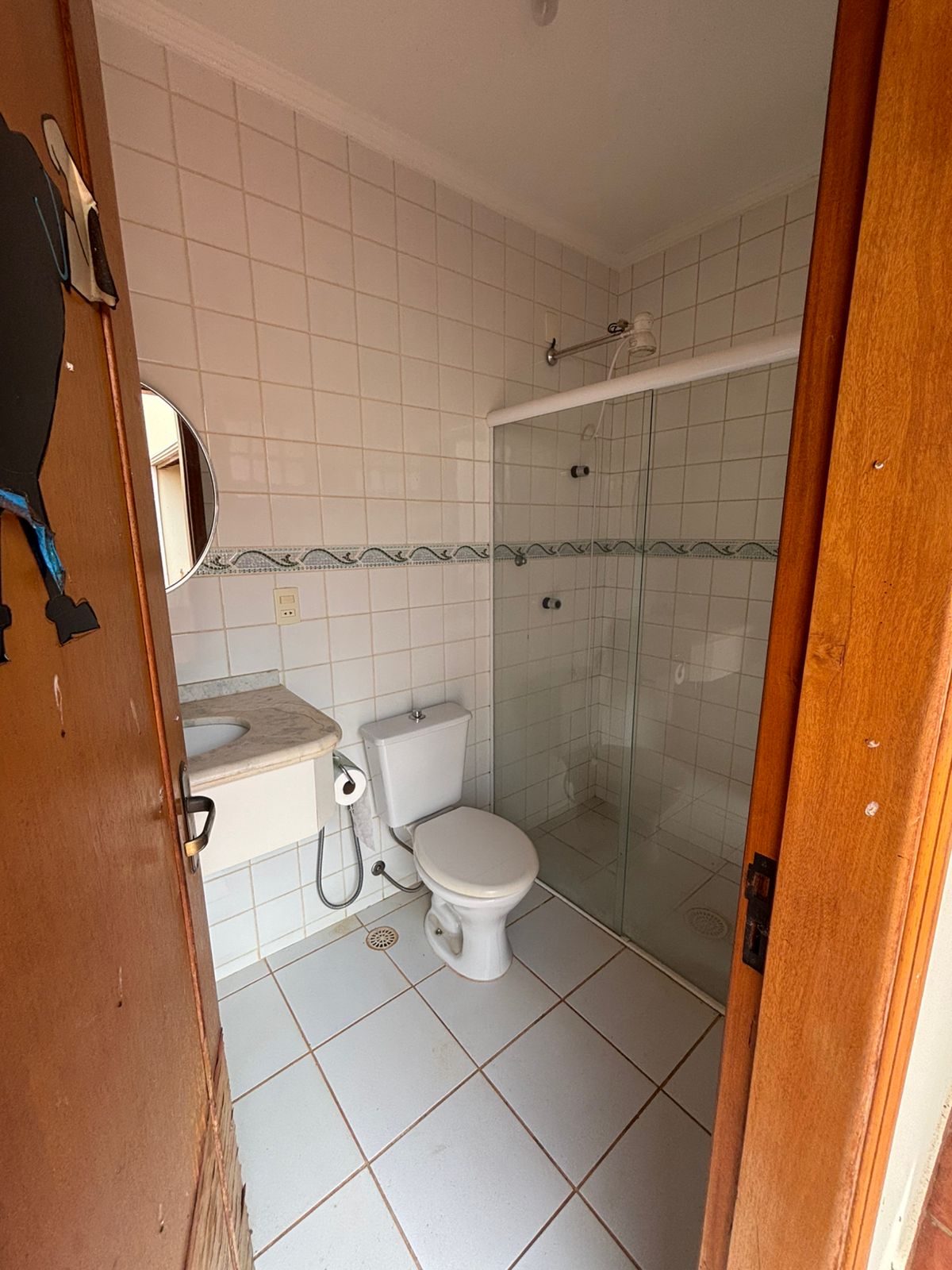 VENDE. LINDA CASA COM PISCINA - RESIDENCIAL LUIZA GIRARDI - BRODWSKI-SP.
