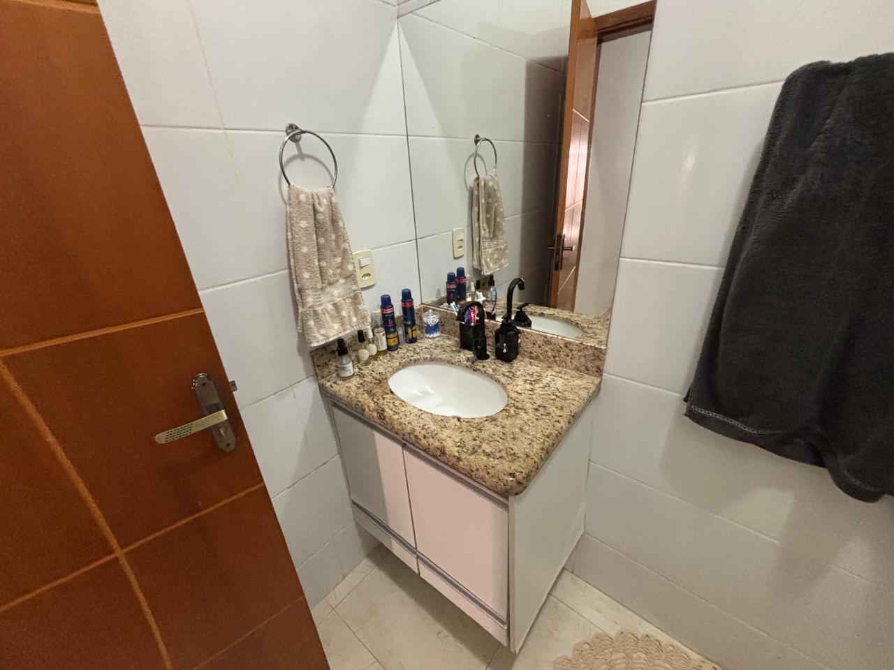 VENDE - CASA 02 QUARTOS - SUÍTE - JARDIM MARIA IMACULADA II - EM BRODOWSKI-SP.