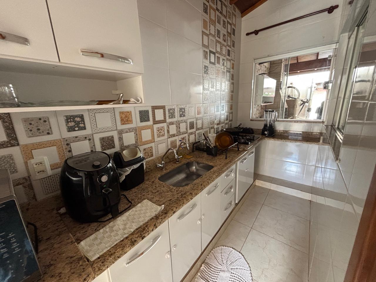 VENDE - CASA 02 QUARTOS - SUÍTE - JARDIM MARIA IMACULADA II - EM BRODOWSKI-SP.