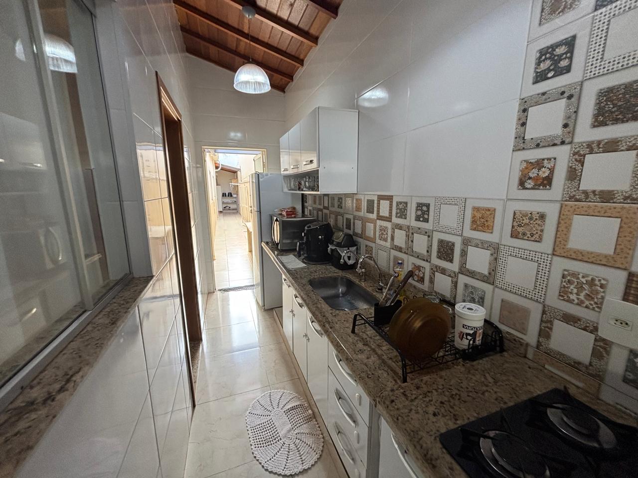 VENDE - CASA 02 QUARTOS - SUÍTE - JARDIM MARIA IMACULADA II - EM BRODOWSKI-SP.