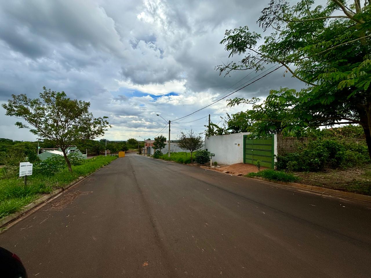 VENDE: TERRENO de 285 m² NO JARDIM QUEBEC EM BRODOWSKI-SP.