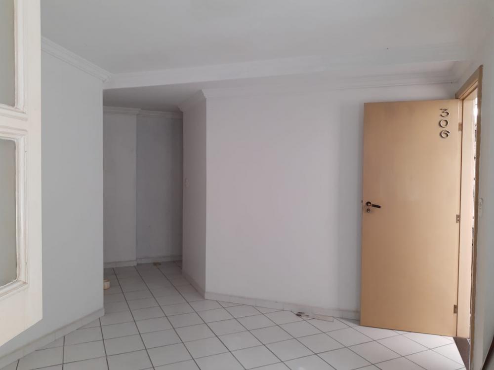 Apartamento - Locação, Centro, Eunápolis, BA