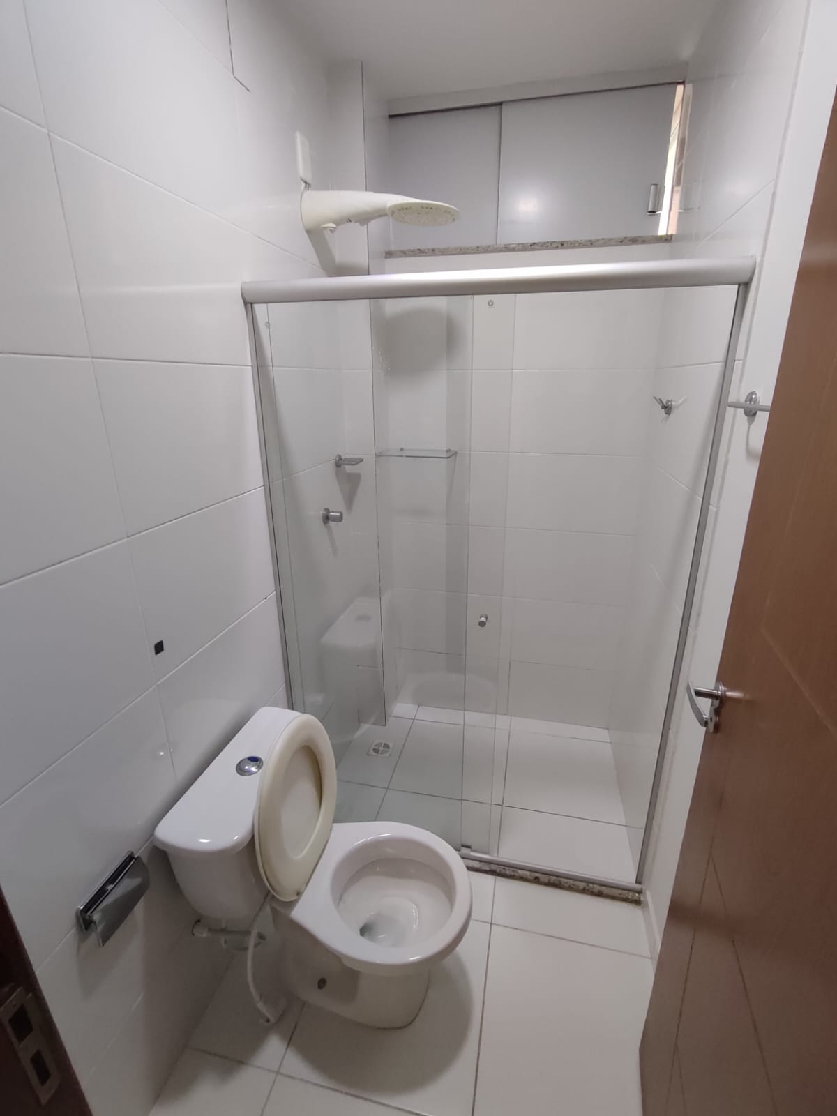 Aluga Apartamento Amplo no Centro