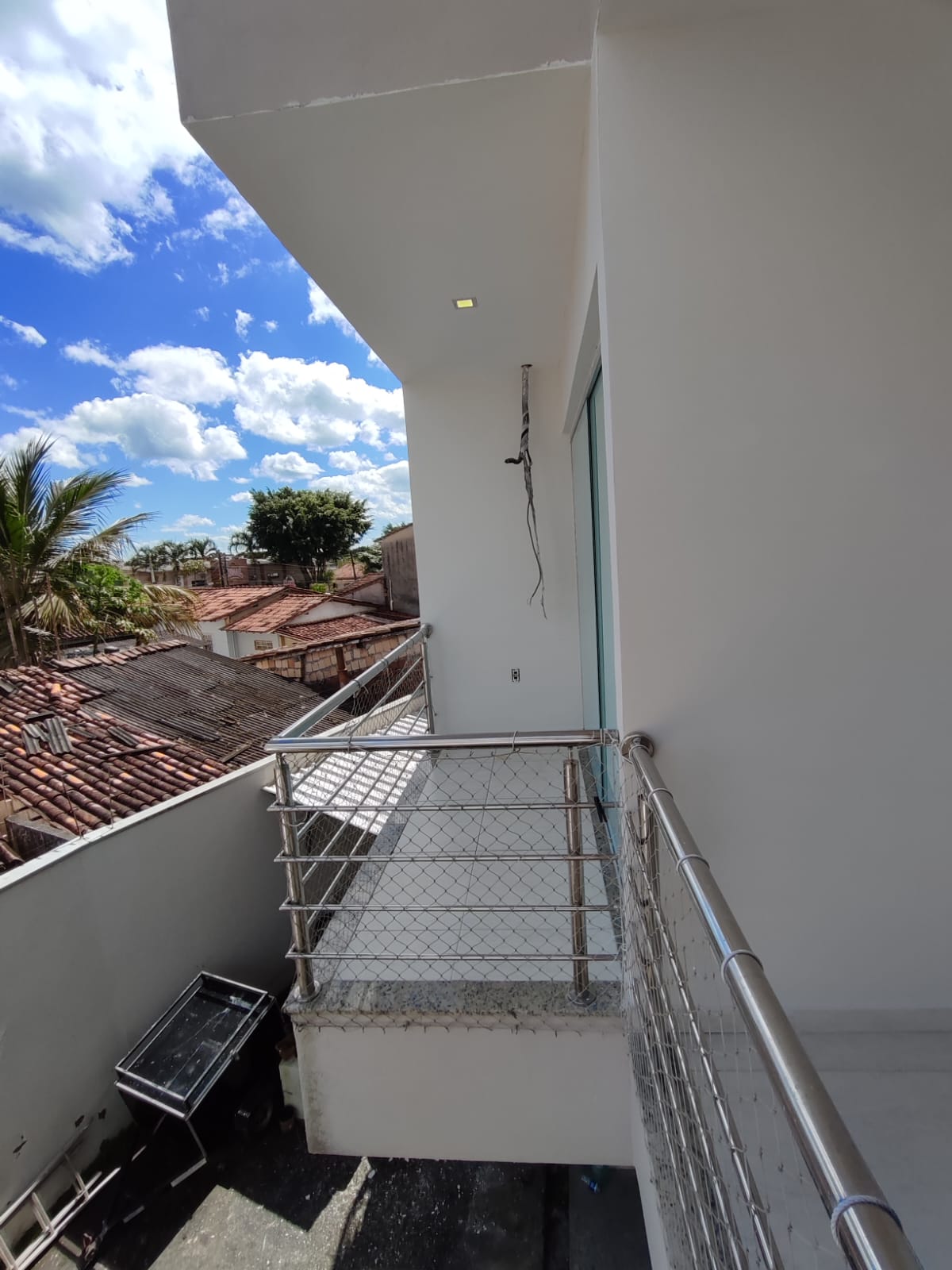 Aluga Apartamento Amplo no Centro