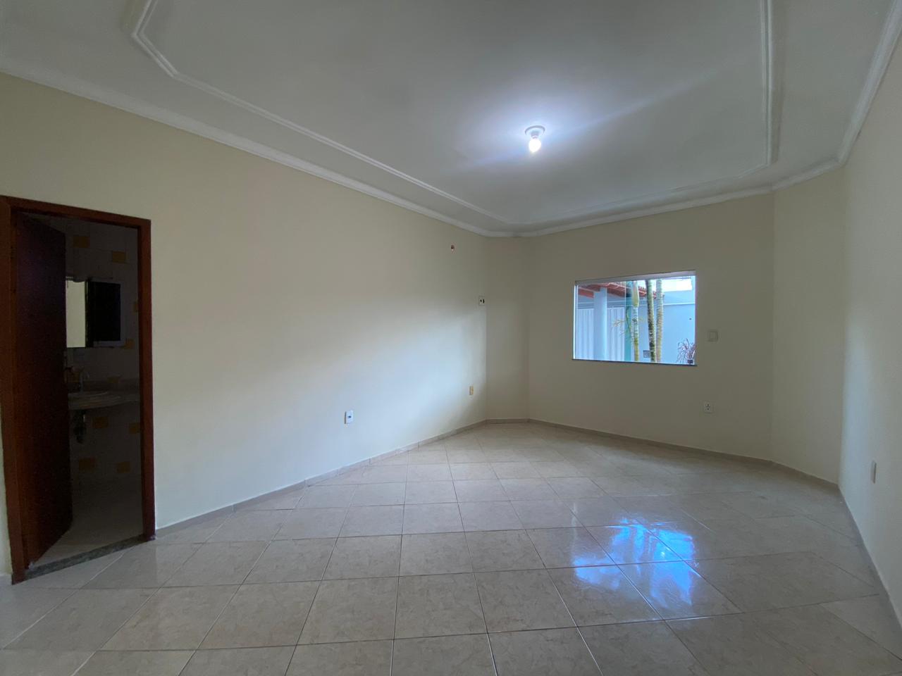 Aluga Casa Ampla Com Energia Solar no Edgar Trancoso 