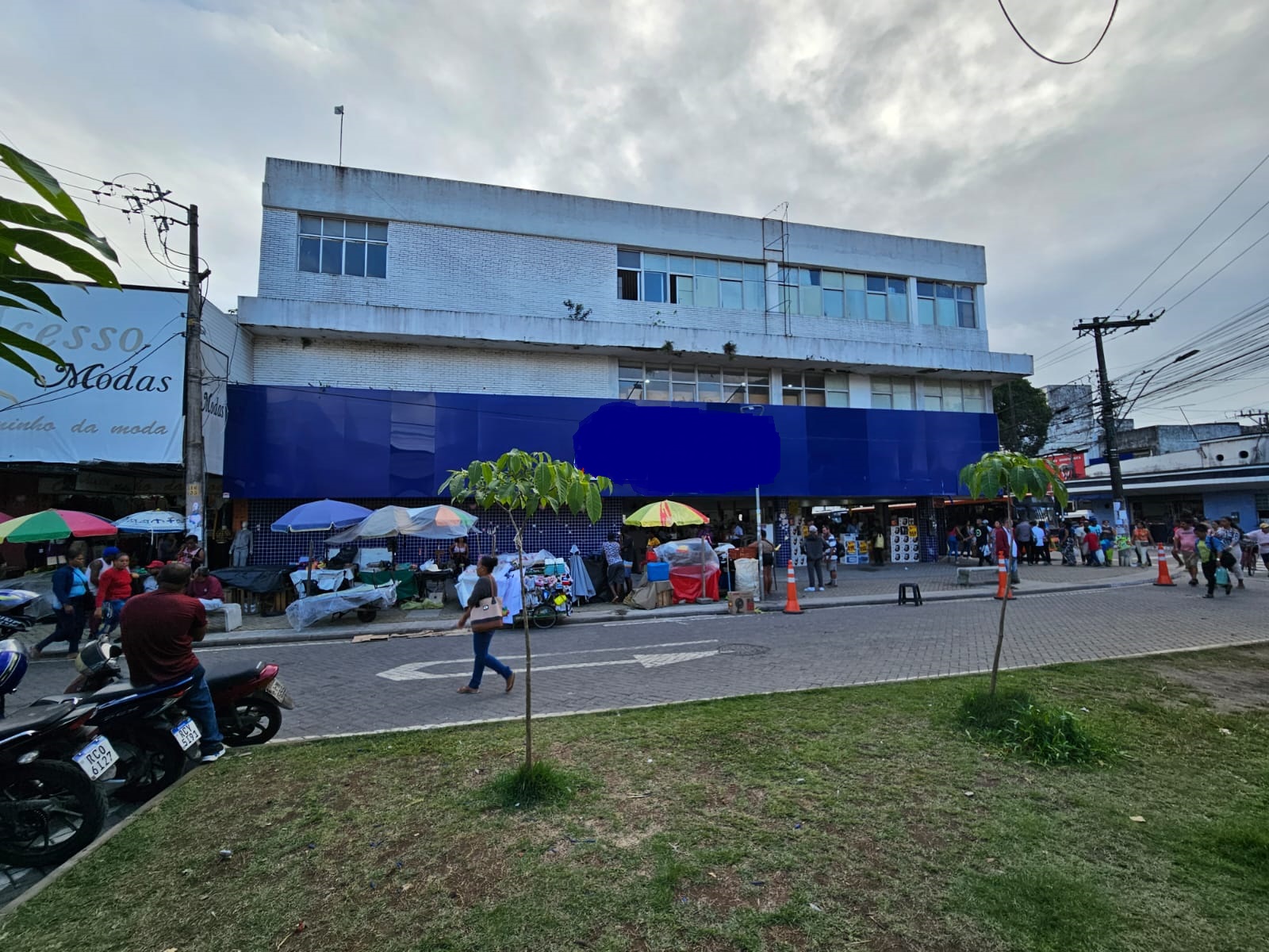 VENDE PONTO COMERCIAL  NO CENTRO DE FEIRA DE SANTANA BAHIA