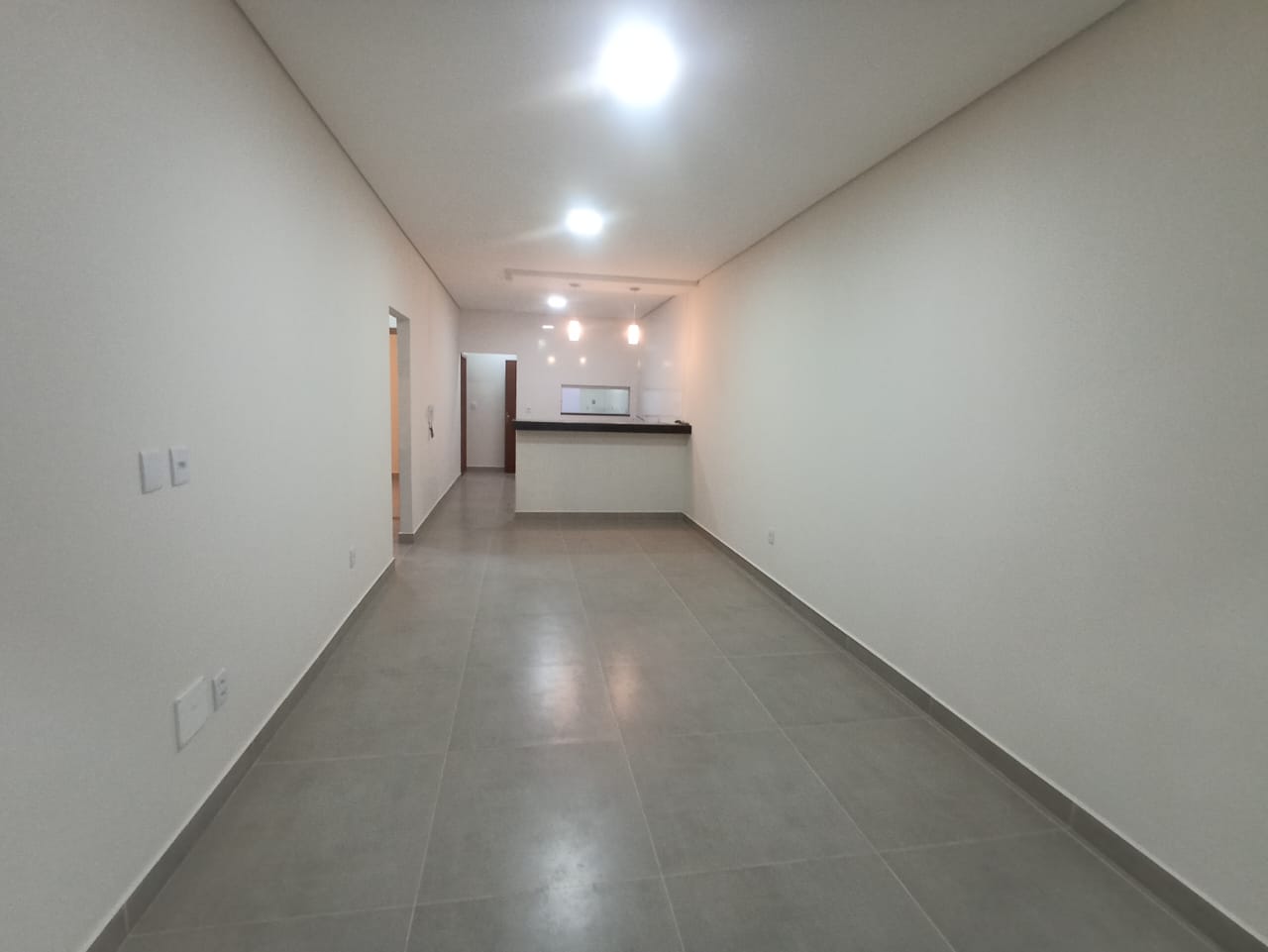 Vende Casa no Bairro Dinah Borges