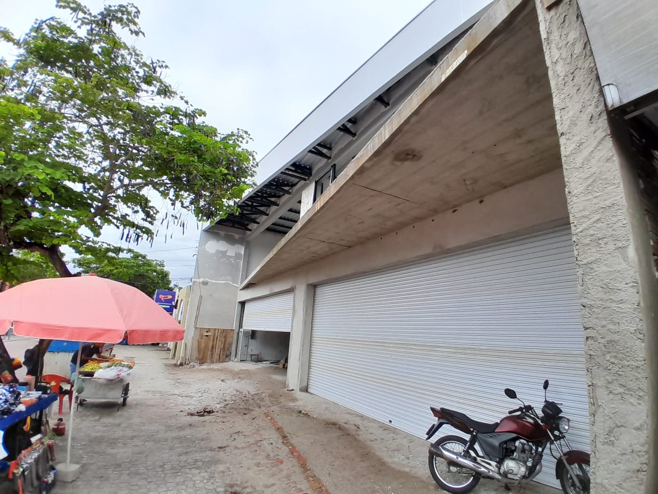 Aluga ponto comercial em Porto Seguro/BA