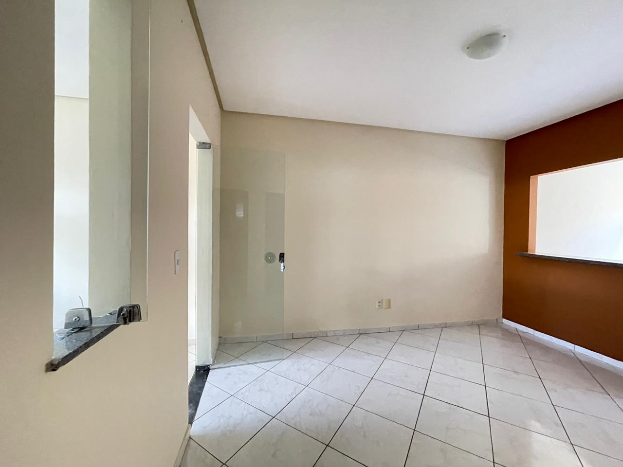 Aluga apartamento térreo Vivendas Costa Azul