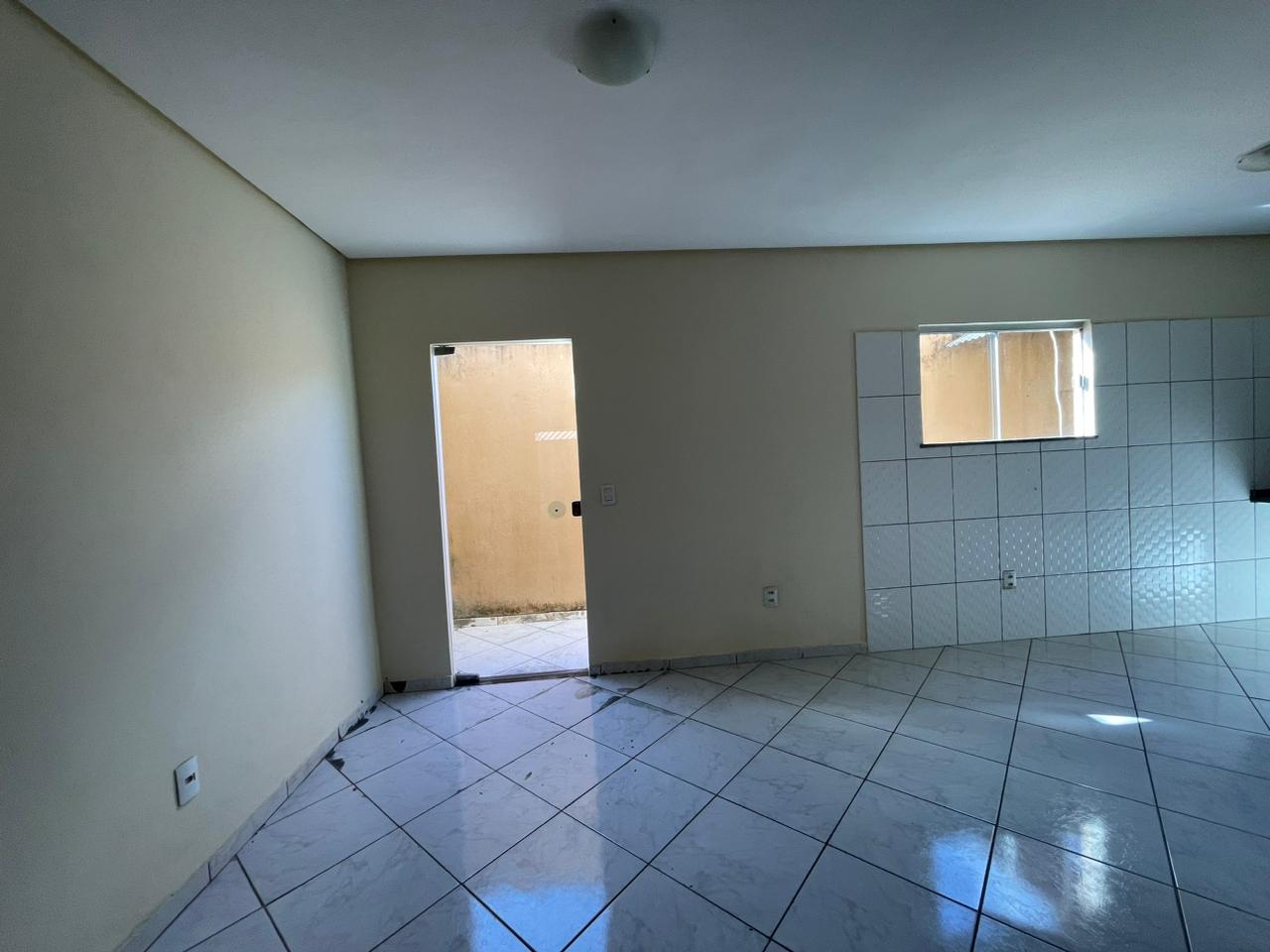 Aluga apartamento térreo Vivendas Costa Azul