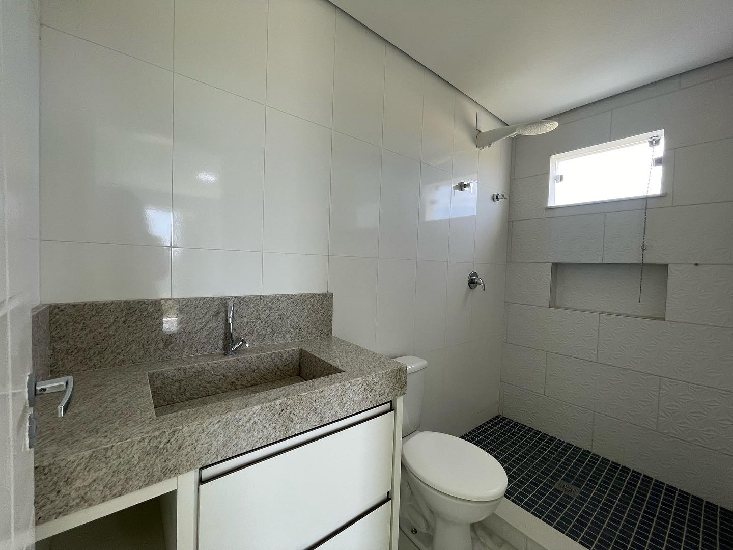 Vende-se Apartamento Moderno no Alto da Boa Vista