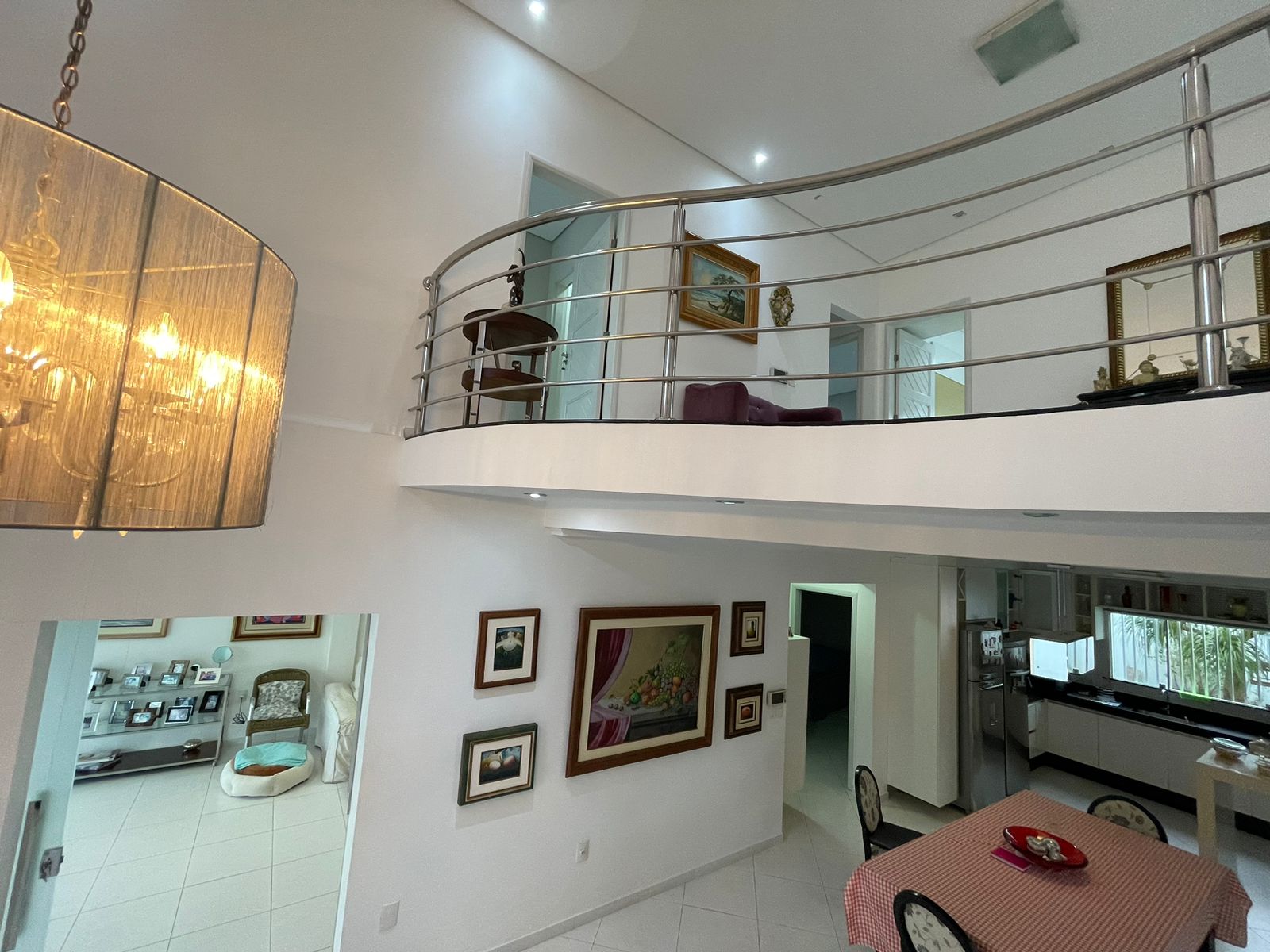Vende casa de alto padrão no bairro Alamar