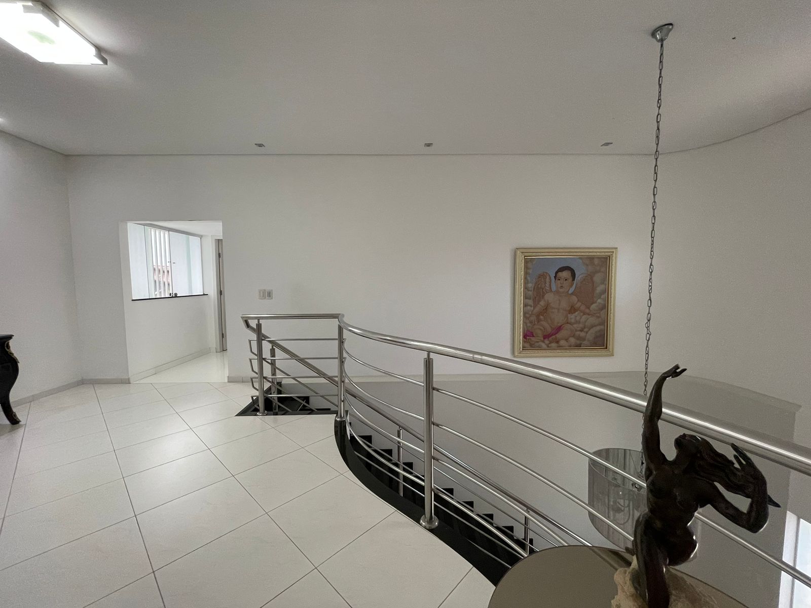 Vende casa de alto padrão no bairro Alamar