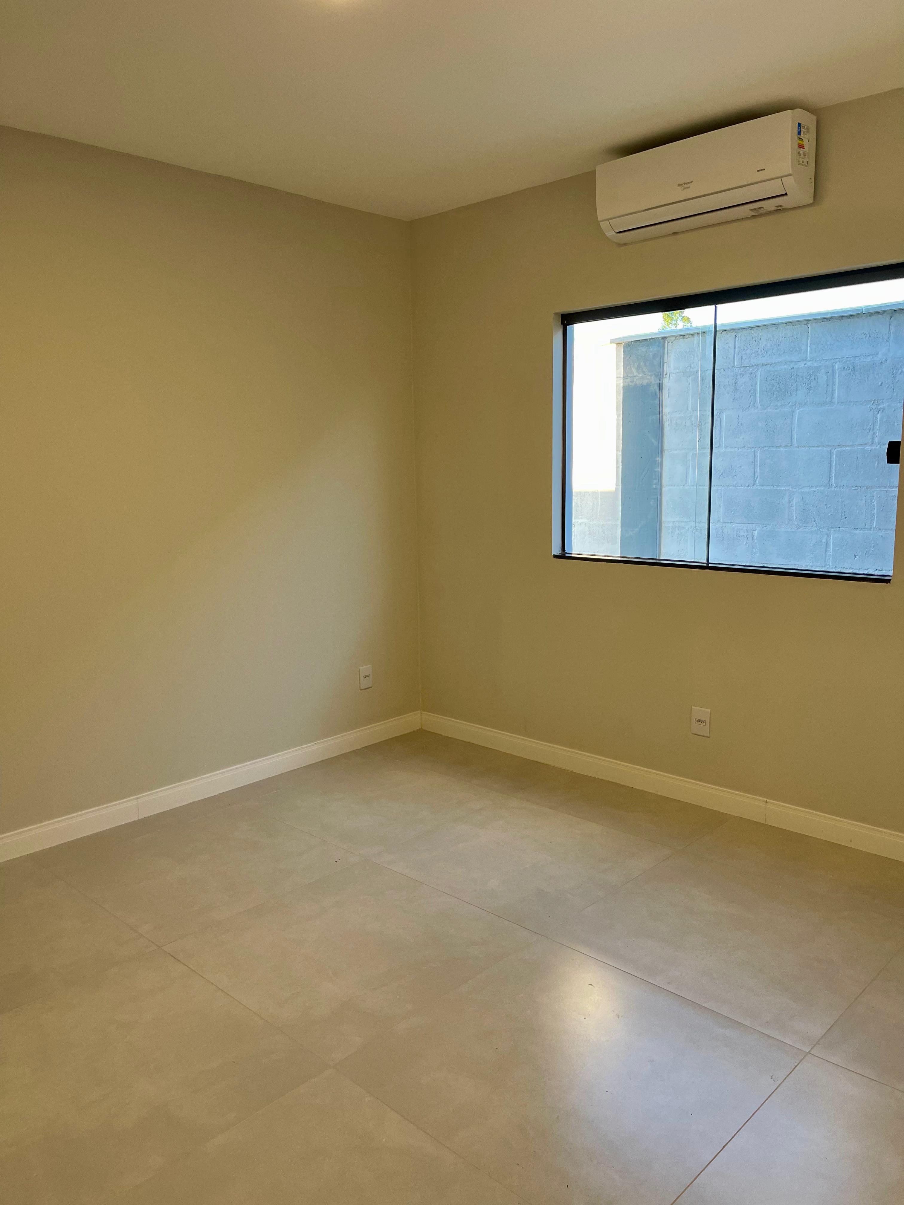 Vende casa em condomínio na cidade de Porto Seguro/Ba