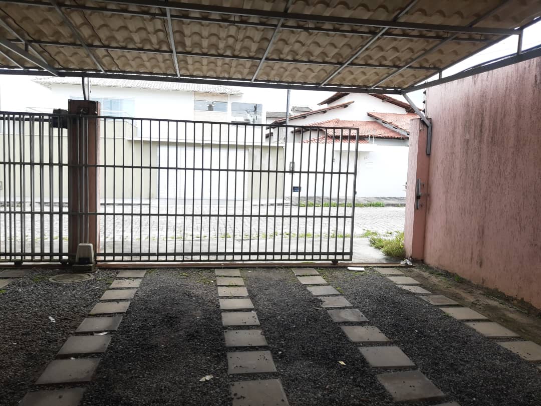 Aluga Apartamento Térreo no Bairro Alamar