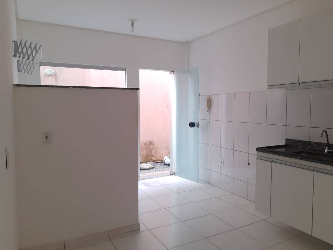 Aluga Apartamento Térreo no Bairro Alamar
