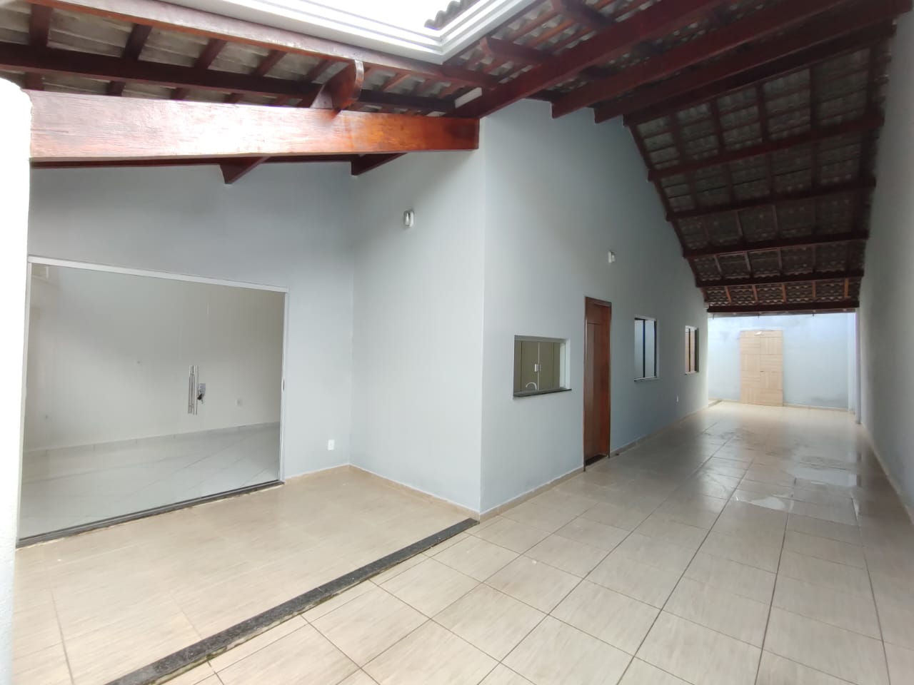 Aluga-se Casa no Dinah Borges 