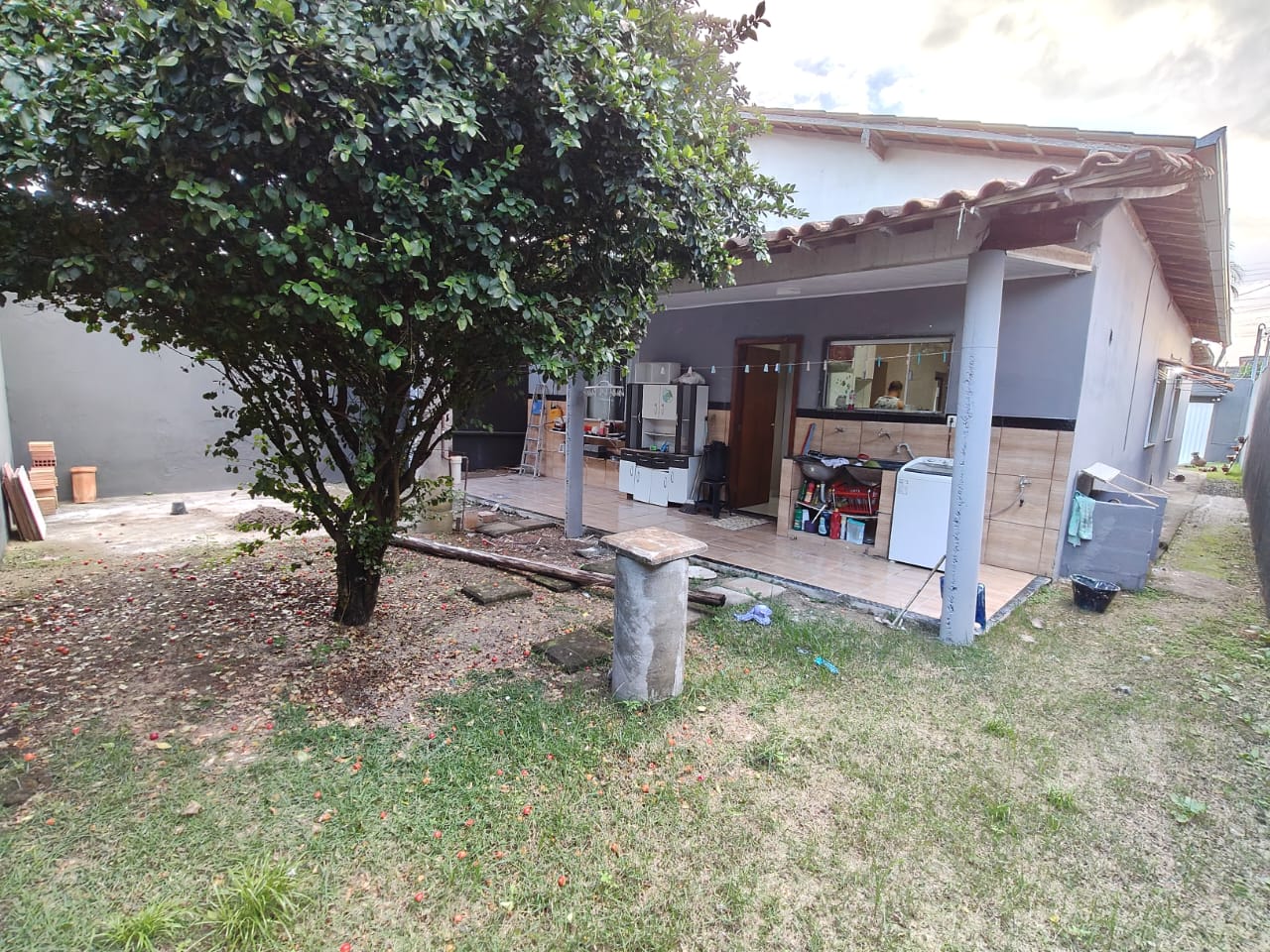 Vende casa no bairro Centauro