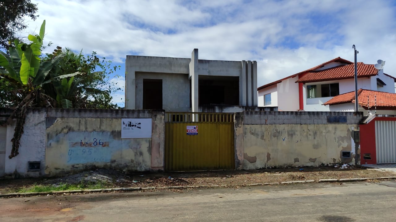 Vende-se Casa em construção de Alto Padrão no Centauro