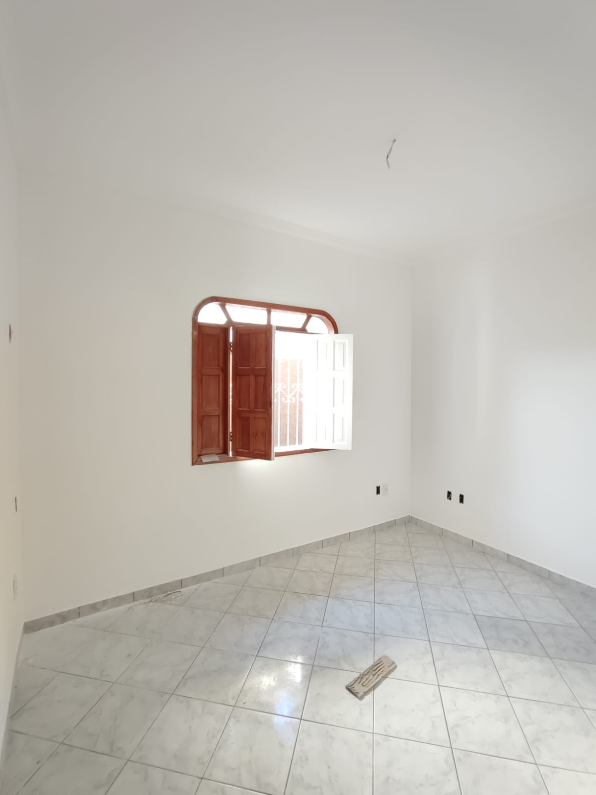 Aluga Casa no bairro Centauro