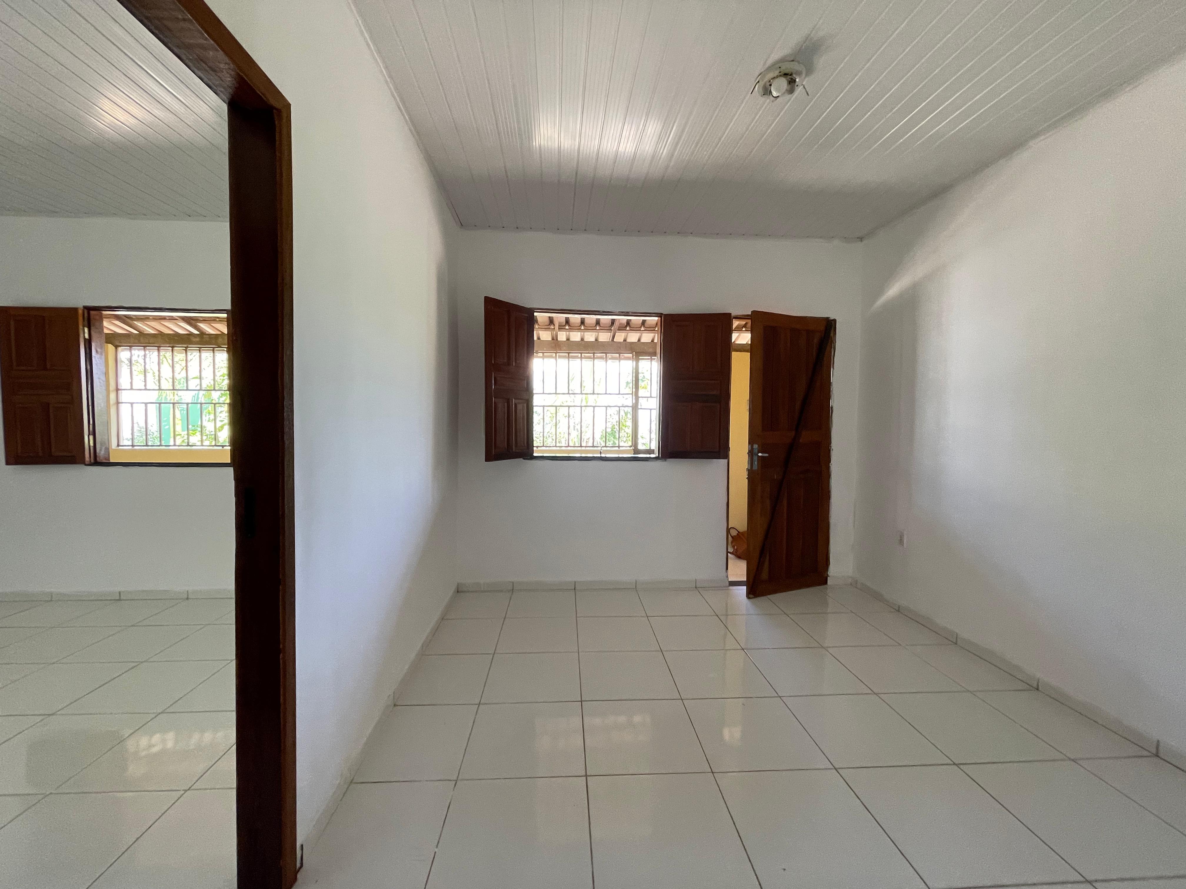 Vende casa no Dinah Borges