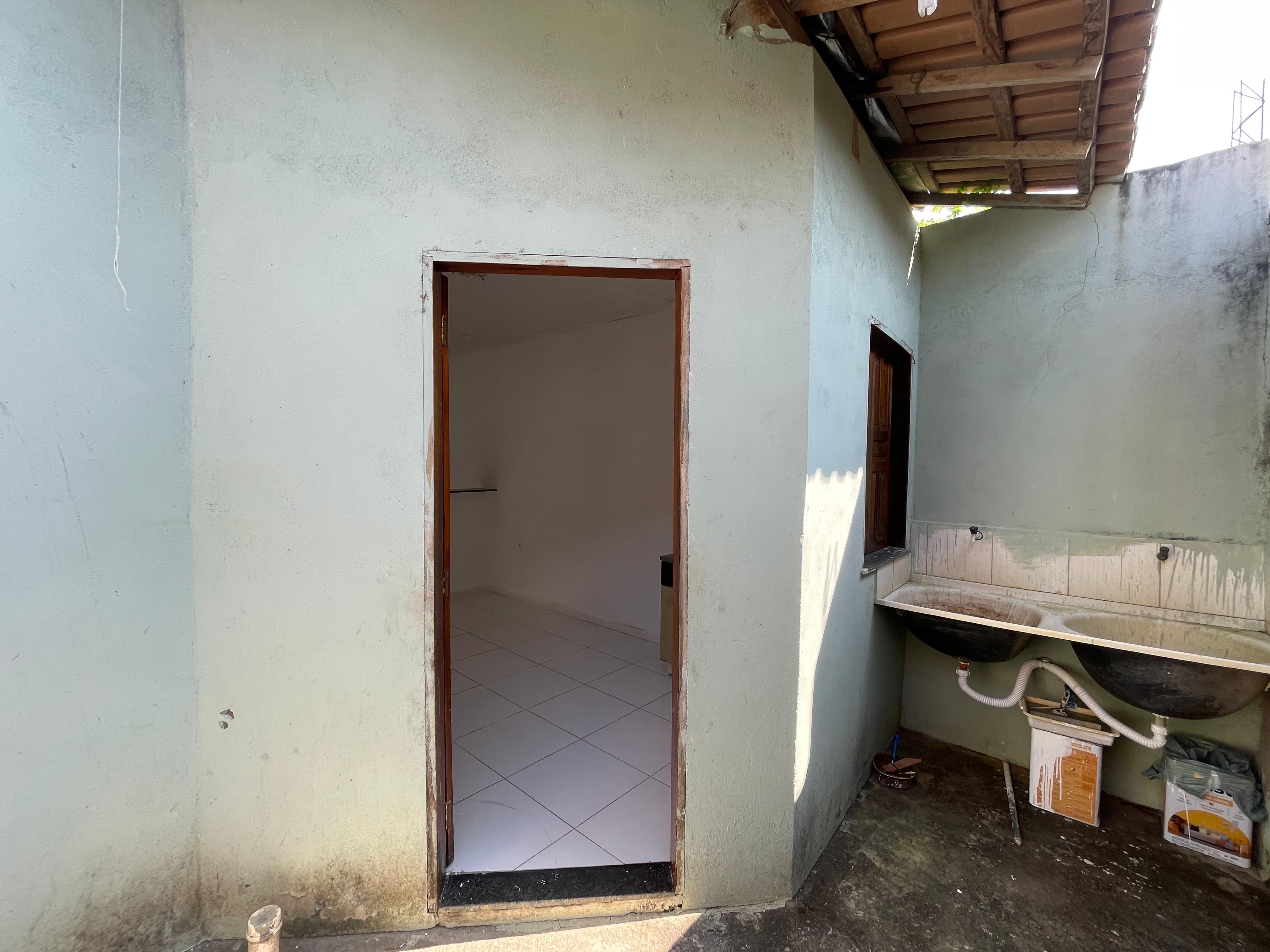 Vende casa no Dinah Borges