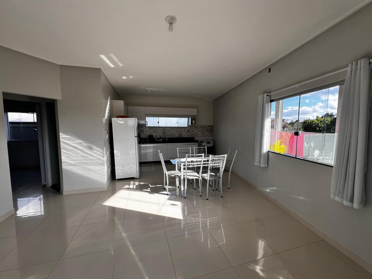 Vende excelente prédio residêncial no bairro Dinah Borges 