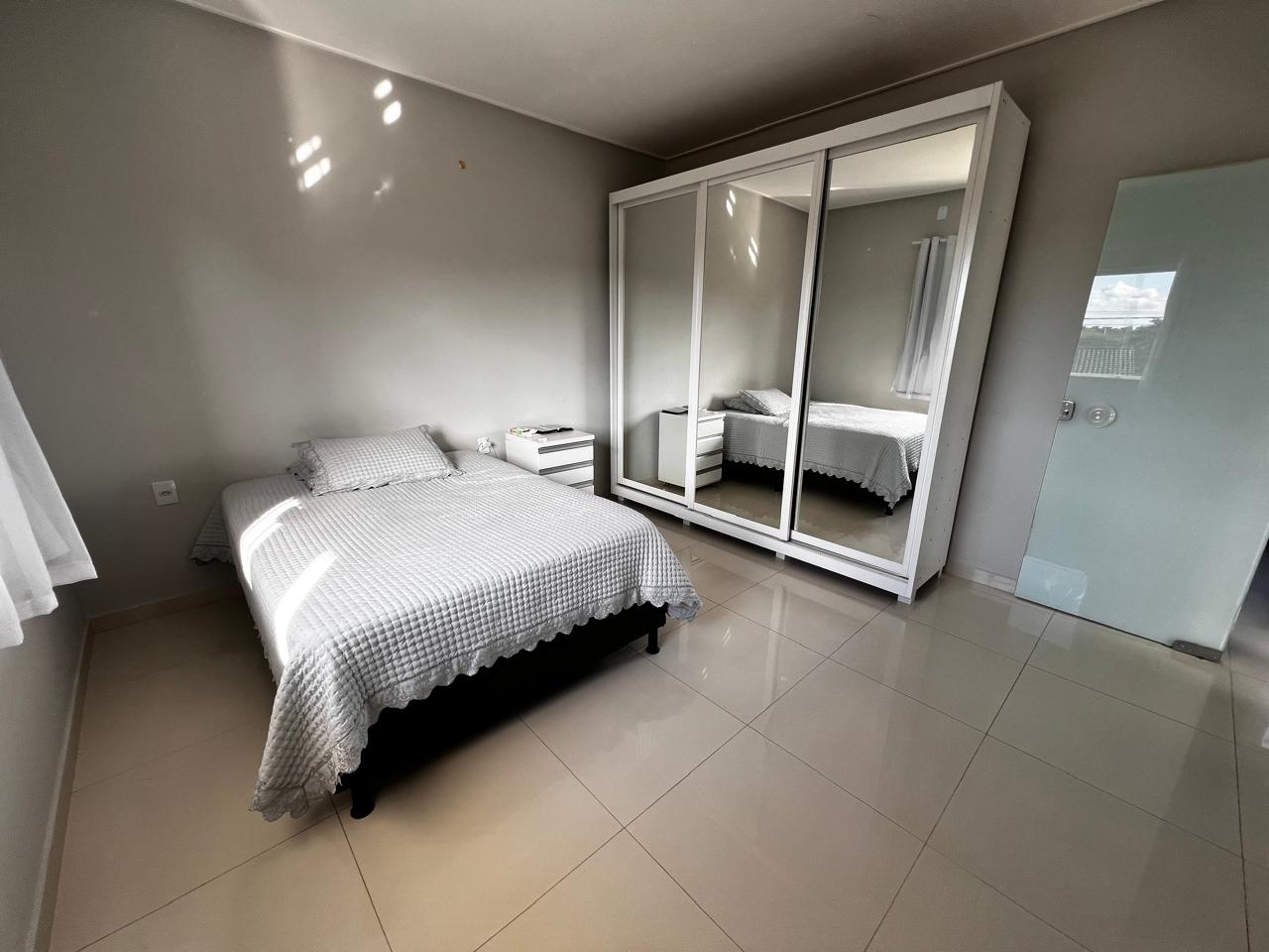 Vende excelente prédio residêncial no bairro Dinah Borges 