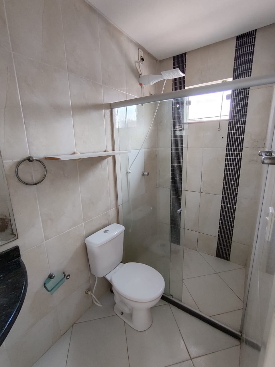 Aluga Casa Duplex com Duas Suítes no Início do Dinah Borges