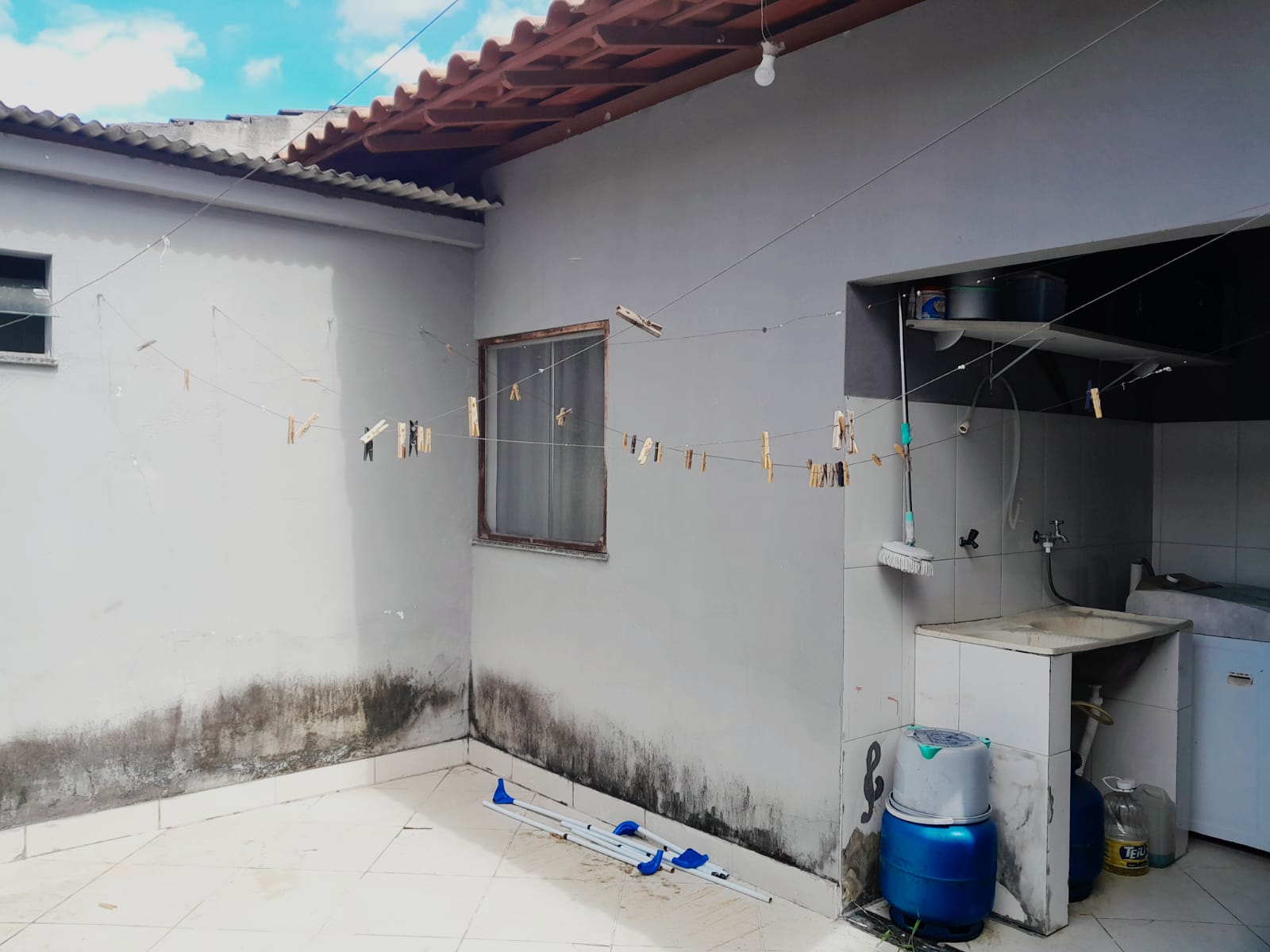 Vende Casa no Dinah Borges