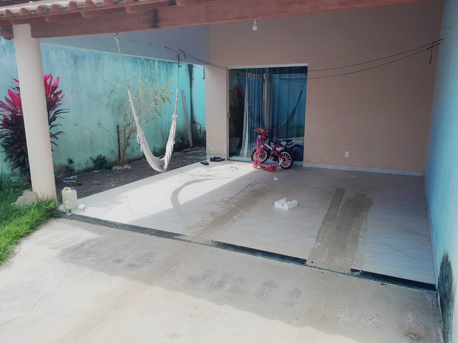 Vende Casa no Dinah Borges