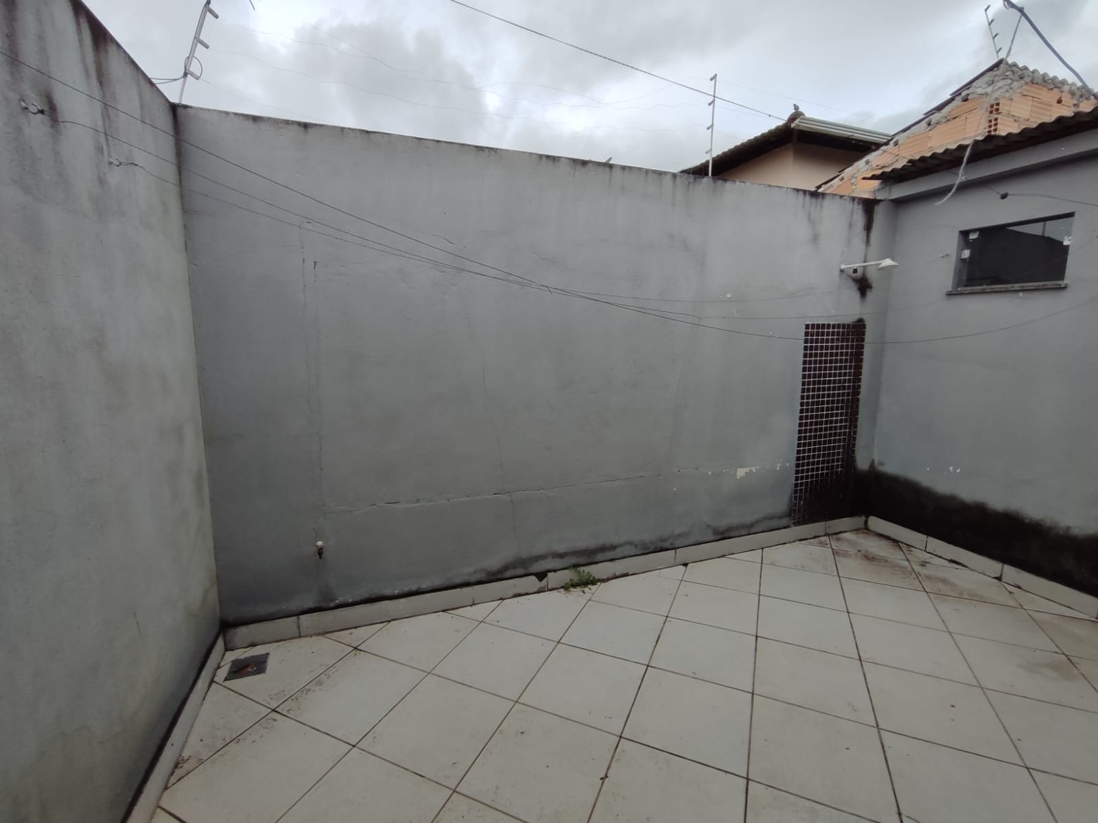 Vende Casa no Dinah Borges