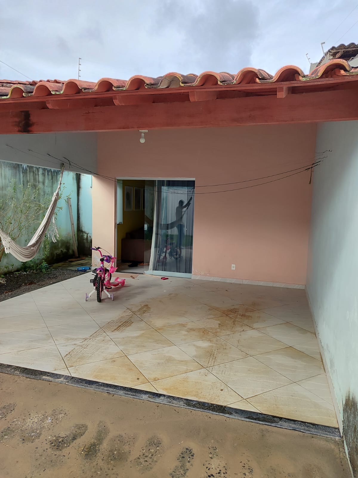 Vende Casa no Dinah Borges