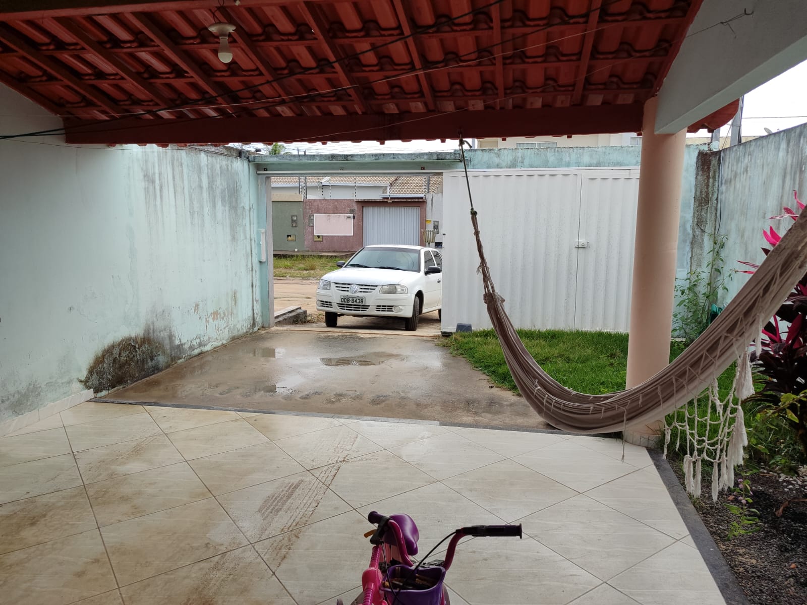 Vende Casa no Dinah Borges