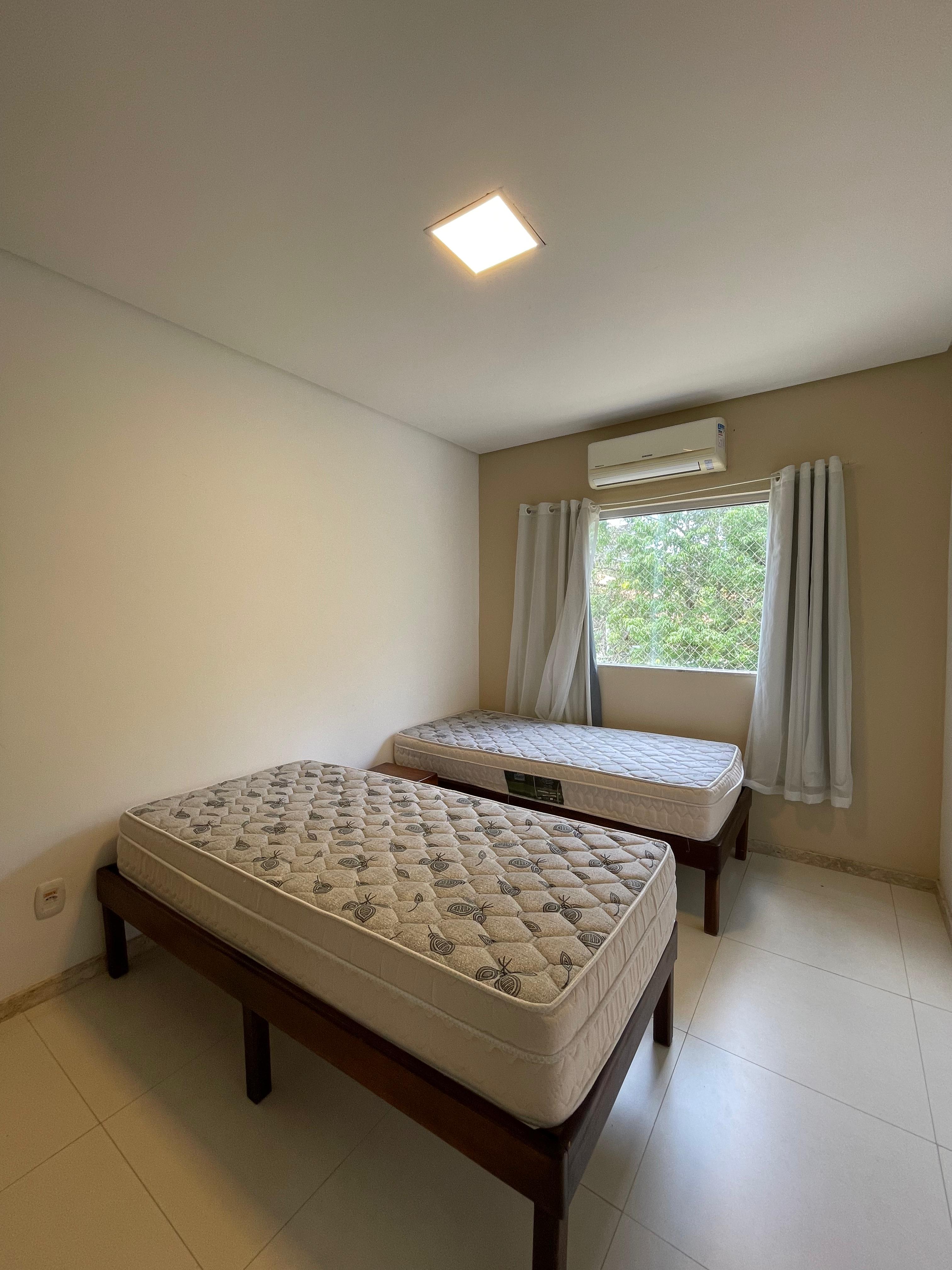 Vende Condomínio/Pousada mobiliada em Arraial d’Ajuda-Ba, 200m da praia.