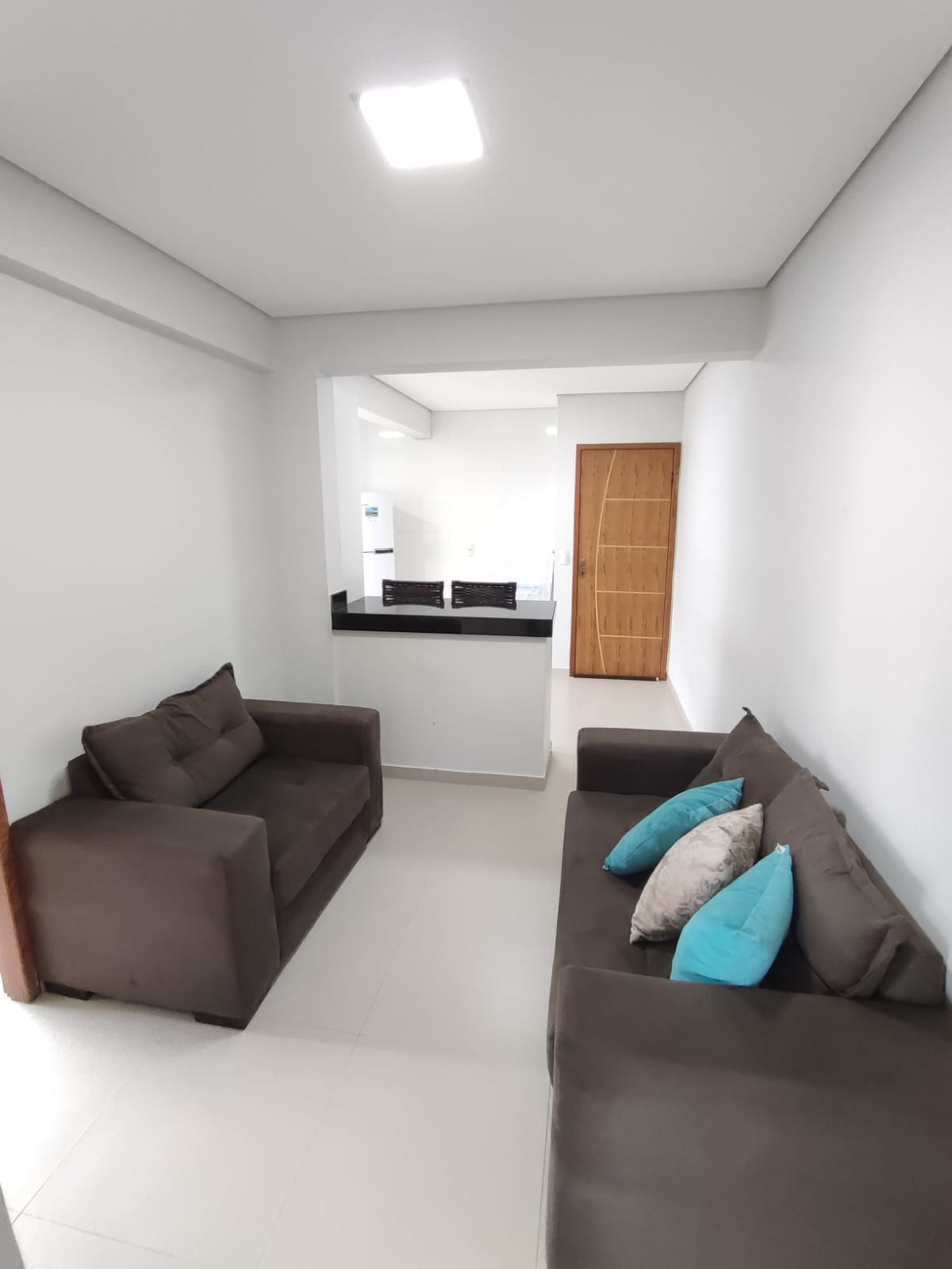 Aluga Apartamento mobiliado no Centro (Próx. faculdade Pitágoras)