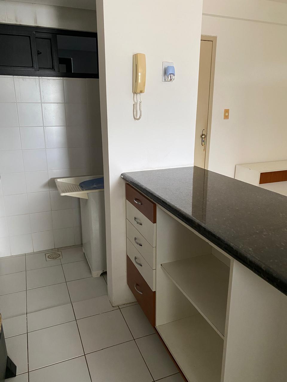 Aluga Apartamento mobiliado no Centro (SEM GARAGEM)