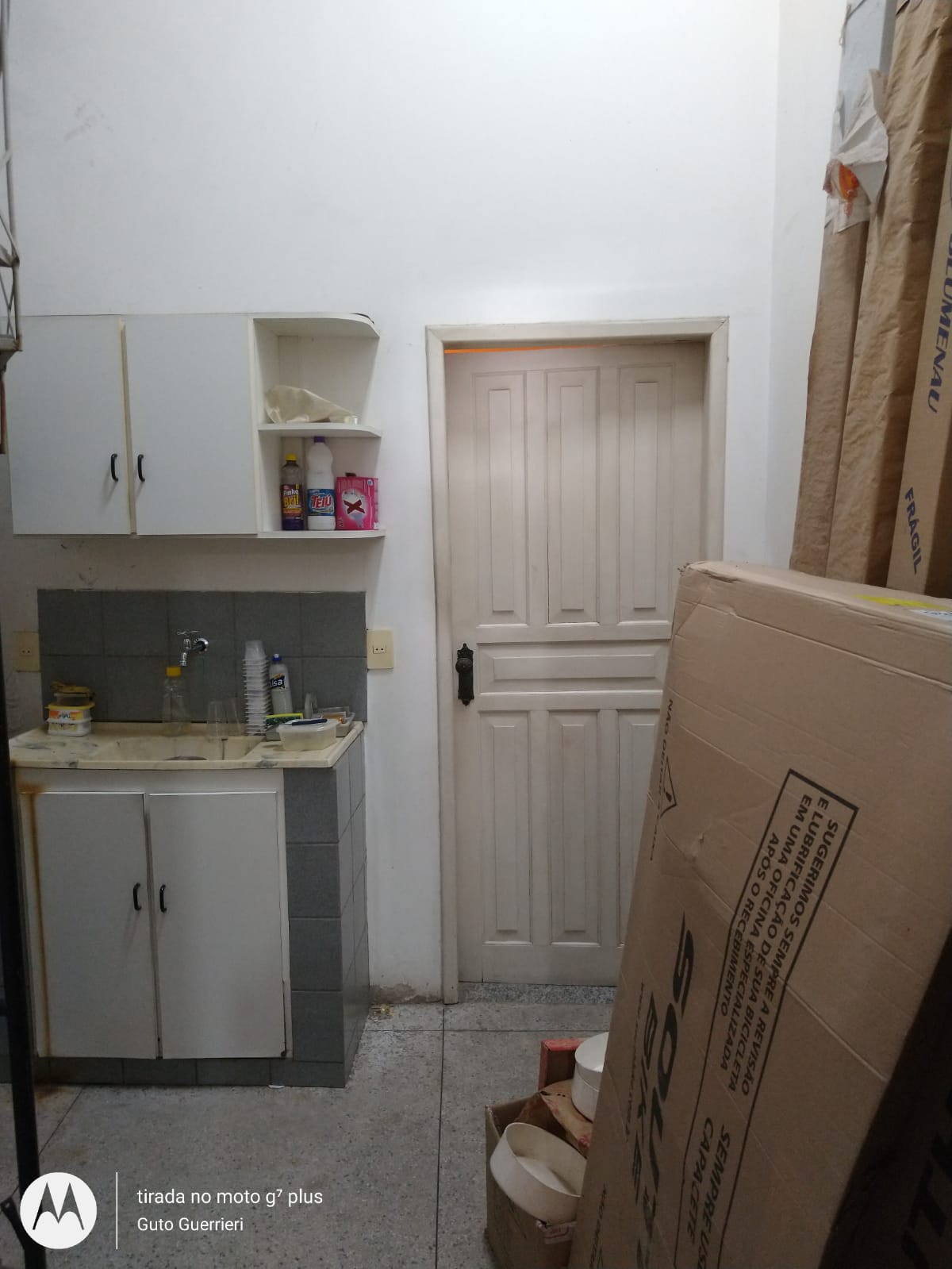 Aluga Excelente Ponto Comercial na Av. Porto Seguro